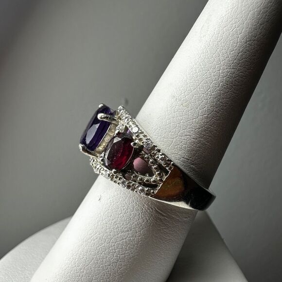 Stunning Amethyst and Rhodalite garnet with cz accents in sterling silver ring! - Picture 10 of 14